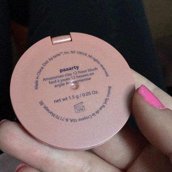 Blush - Picture 3 of 3